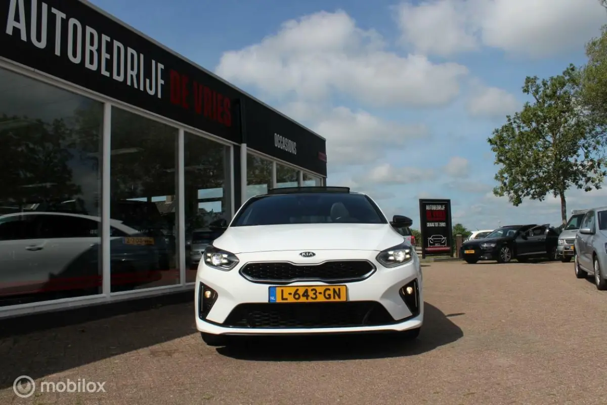 1.5 T-GDI GT-Line Panodak/Camera/Carplay/Virtual