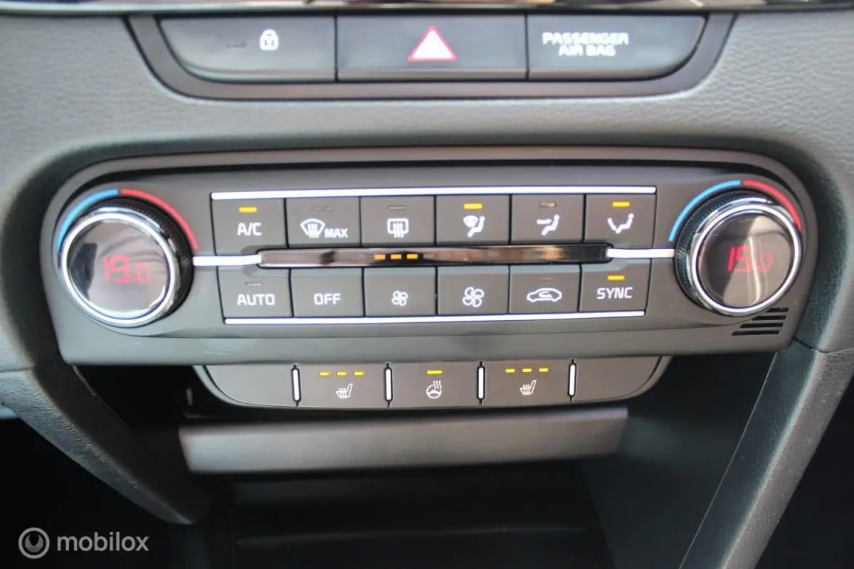 1.5 T-GDI GT-Line Panodak/Camera/Carplay/Virtual