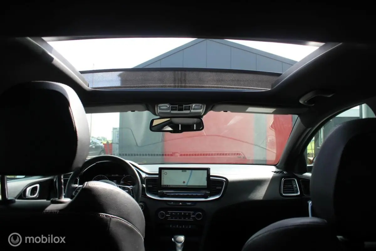 1.5 T-GDI GT-Line Panodak/Camera/Carplay/Virtual