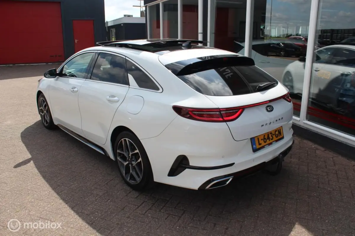1.5 T-GDI GT-Line Panodak/Camera/Carplay/Virtual