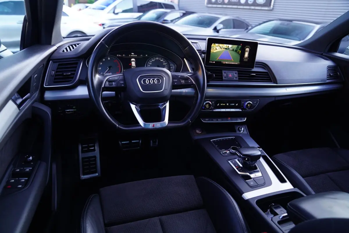 SQ5 3.0 TFSI SQ5 Quattro ProLine Plus Panorama | LED | Sportsound | Climatronic | Stoelverwarming | Adaptieve cruise Control