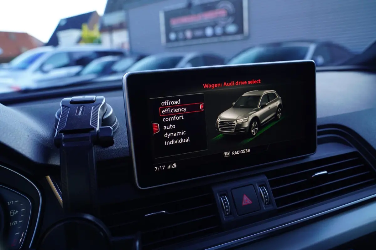 SQ5 3.0 TFSI SQ5 Quattro ProLine Plus Panorama | LED | Sportsound | Climatronic | Stoelverwarming | Adaptieve cruise Control