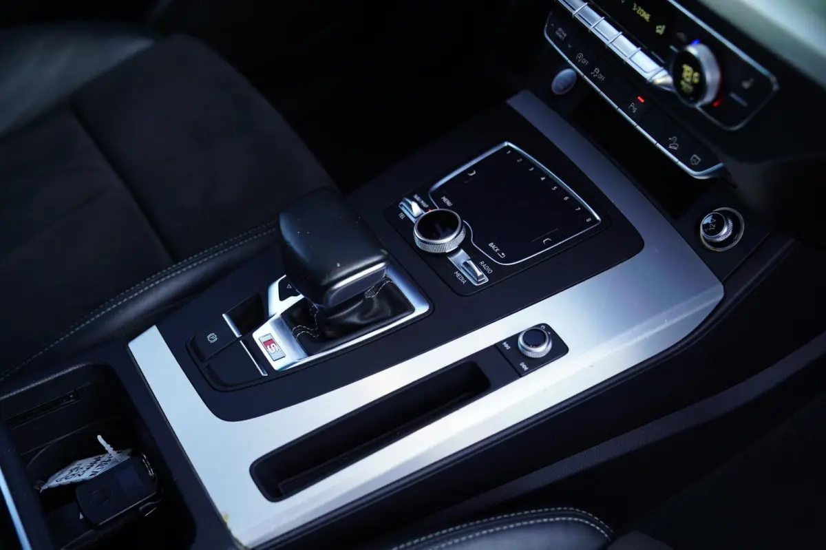 SQ5 3.0 TFSI SQ5 Quattro ProLine Plus Panorama | LED | Sportsound | Climatronic | Stoelverwarming | Adaptieve cruise Control