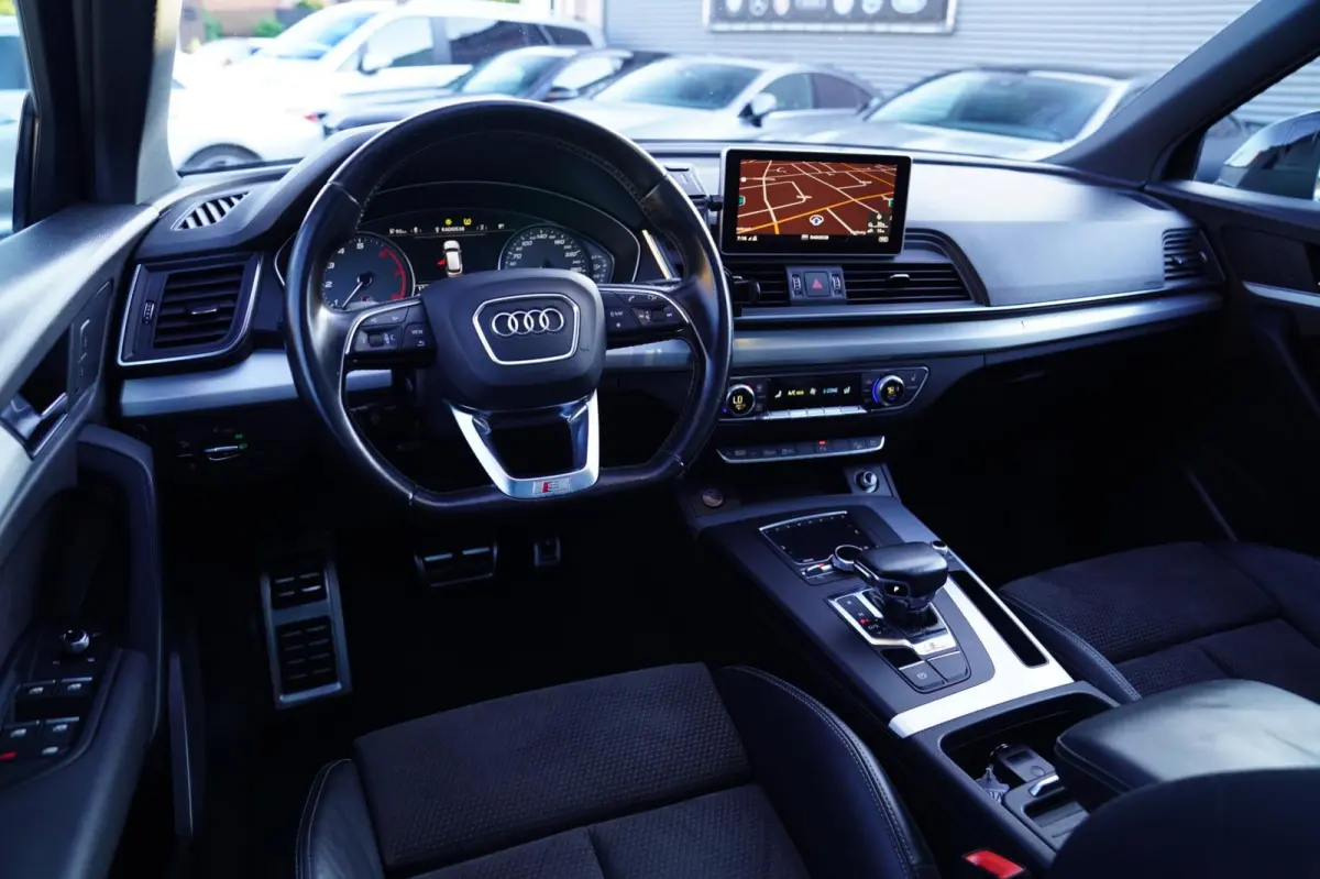 SQ5 3.0 TFSI SQ5 Quattro ProLine Plus Panorama | LED | Sportsound | Climatronic | Stoelverwarming | Adaptieve cruise Control