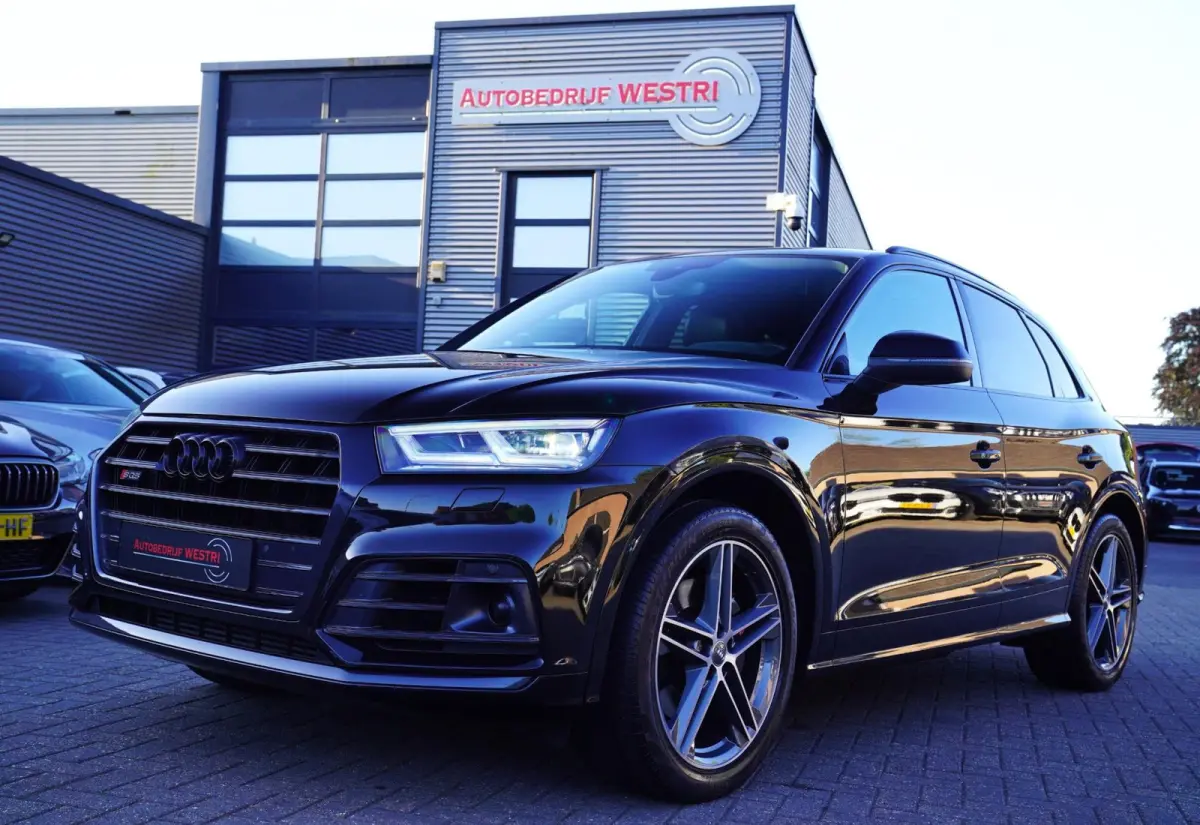SQ5 3.0 TFSI SQ5 Quattro ProLine Plus Panorama | LED | Sportsound | Climatronic | Stoelverwarming | Adaptieve cruise Control