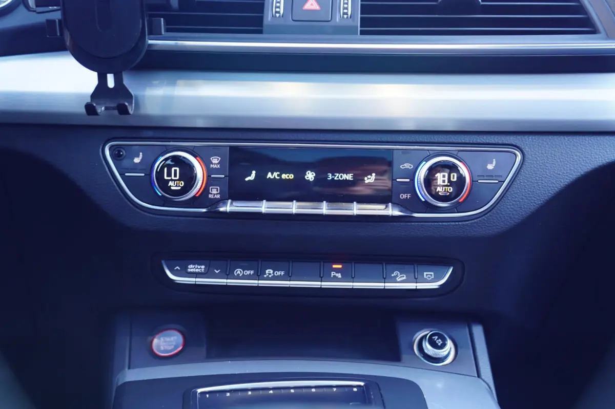 SQ5 3.0 TFSI SQ5 Quattro ProLine Plus Panorama | LED | Sportsound | Climatronic | Stoelverwarming | Adaptieve cruise Control