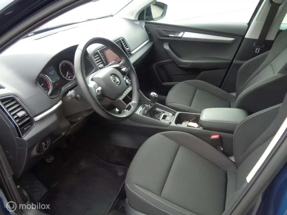 1.0 TSI Business Edition/Airco/Stoel+Stuur verw/Full LED/Apple Carplay/LM velgen/1st eig/Nieuwstaat/Nieuw model/Zuinig in verbruik
