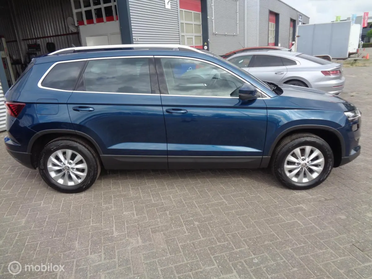 1.0 TSI Business Edition/Airco/Stoel+Stuur verw/Full LED/Apple Carplay/LM velgen/1st eig/Nieuwstaat/Nieuw model/Zuinig in verbruik