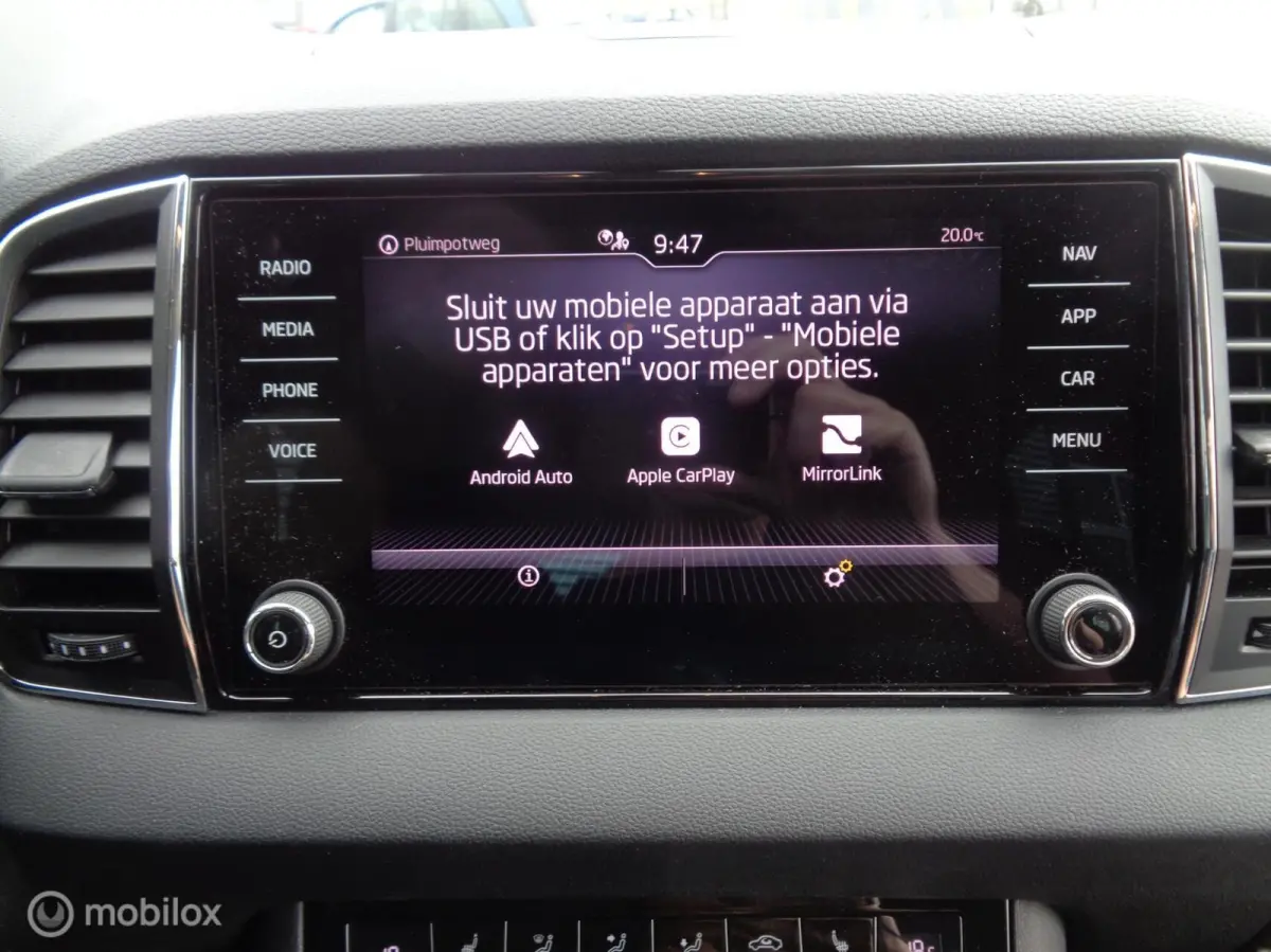 1.0 TSI Business Edition/Airco/Stoel+Stuur verw/Full LED/Apple Carplay/LM velgen/1st eig/Nieuwstaat/Nieuw model/Zuinig in verbruik