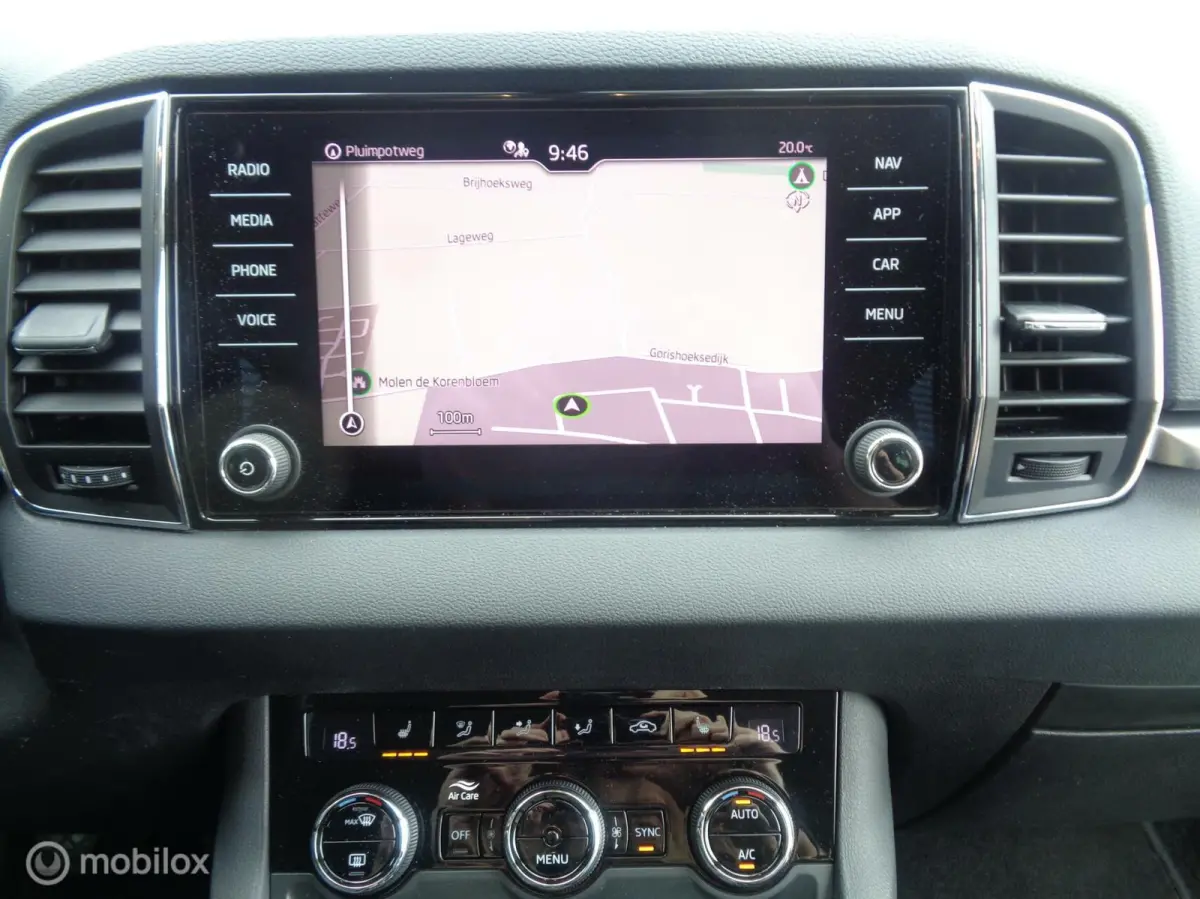 1.0 TSI Business Edition/Airco/Stoel+Stuur verw/Full LED/Apple Carplay/LM velgen/1st eig/Nieuwstaat/Nieuw model/Zuinig in verbruik