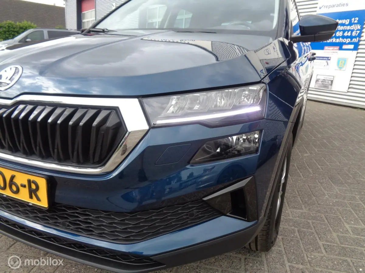 1.0 TSI Business Edition/Airco/Stoel+Stuur verw/Full LED/Apple Carplay/LM velgen/1st eig/Nieuwstaat/Nieuw model/Zuinig in verbruik