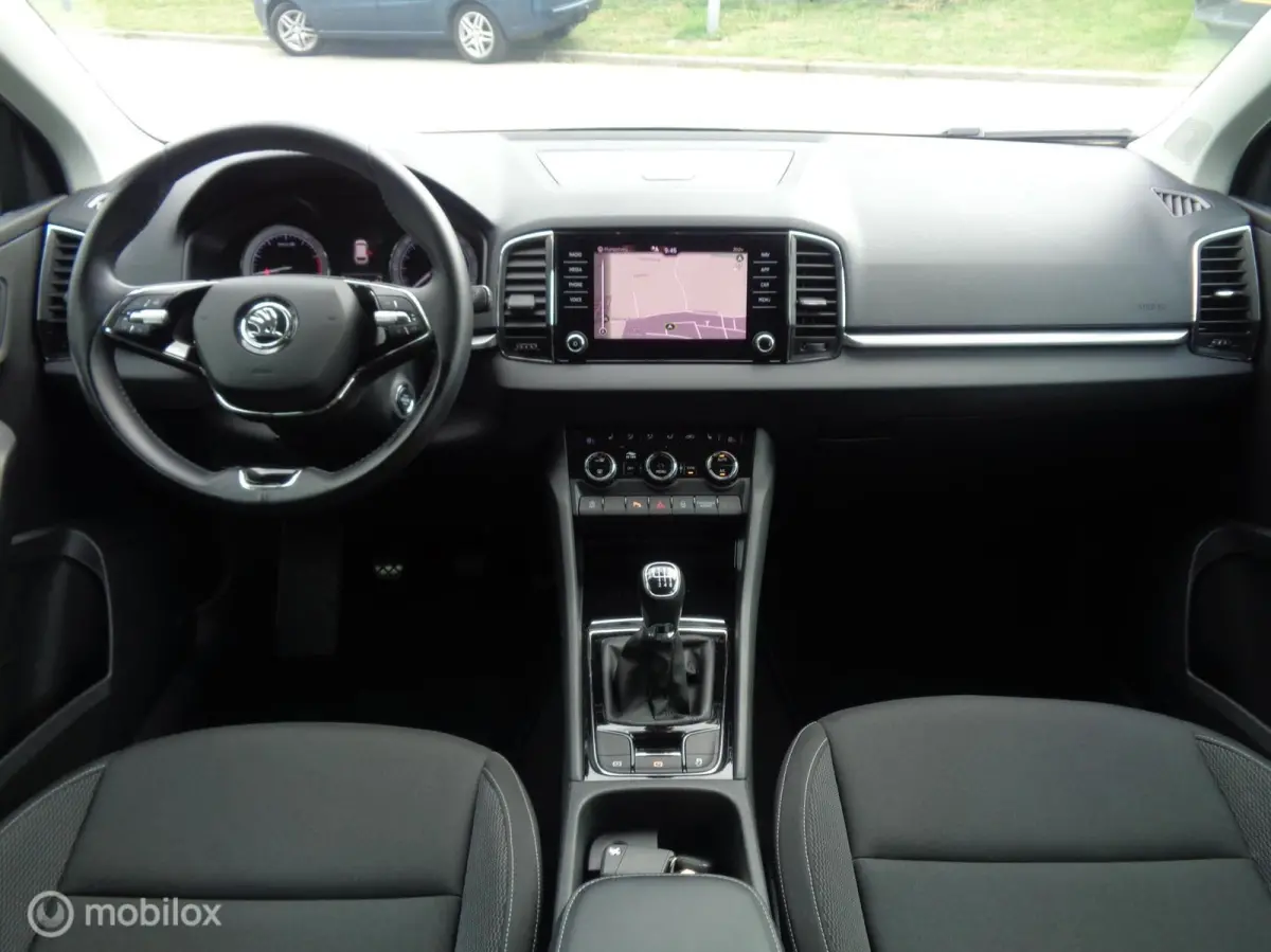 1.0 TSI Business Edition/Airco/Stoel+Stuur verw/Full LED/Apple Carplay/LM velgen/1st eig/Nieuwstaat/Nieuw model/Zuinig in verbruik