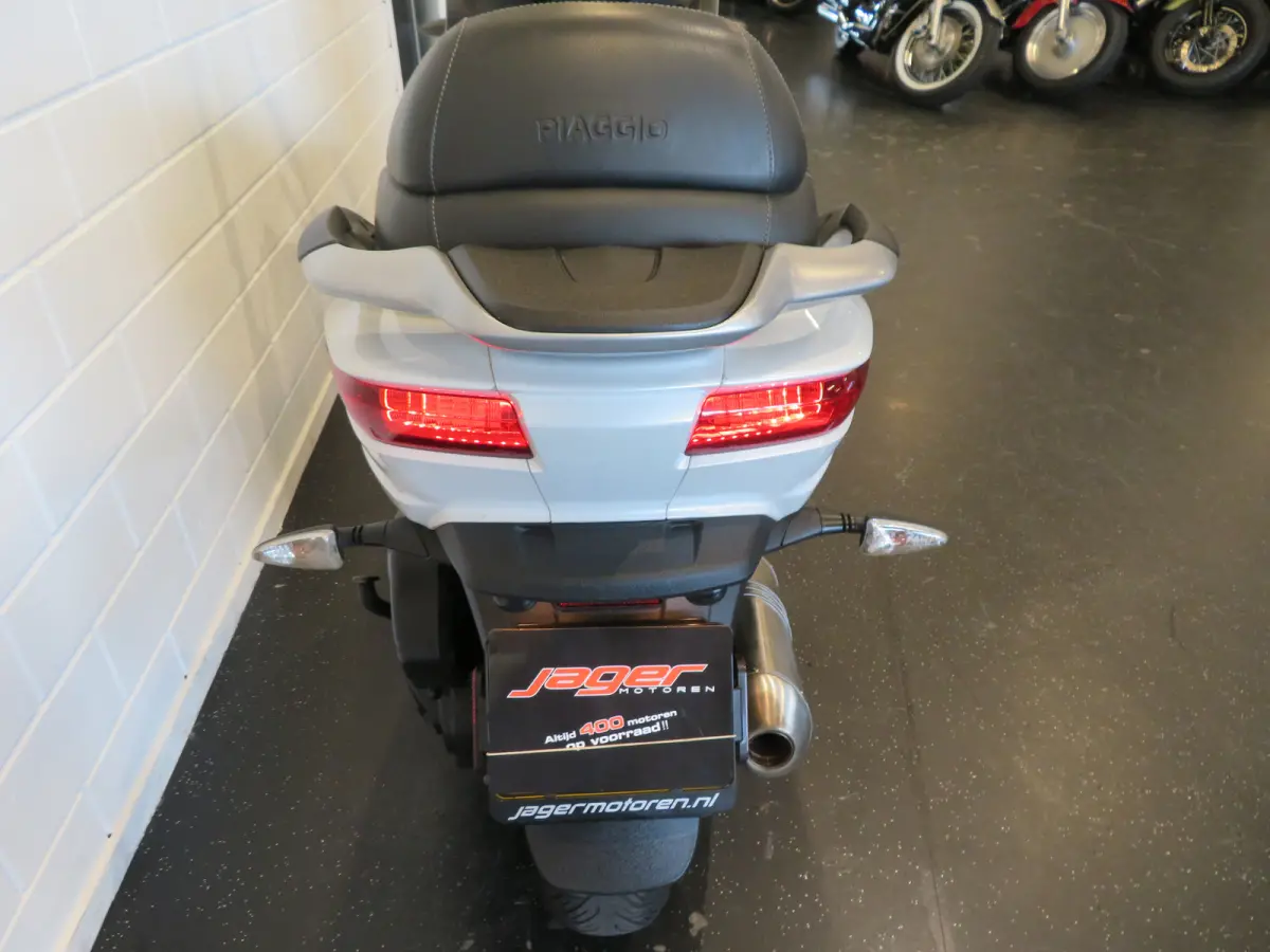 500 LT MP3 AUTORIJBEWIJS TOP!!