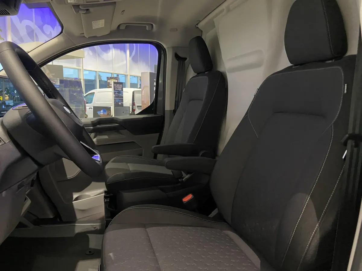 Limited H1, 340 L2 | NIEUW TE BESTELLEN! | KEYLESS ENTRY/START | LAADVLOER BESCHERMING | LED LAADRUIMTEVERLICHTING | ELEKTRISCH VERWARMBARE VOORRUIT |