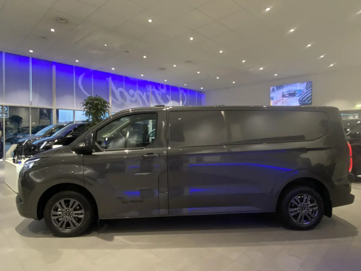 Limited H1, 340 L2 | NIEUW TE BESTELLEN! | KEYLESS ENTRY/START | LAADVLOER BESCHERMING | LED LAADRUIMTEVERLICHTING | ELEKTRISCH VERWARMBARE VOORRUIT |