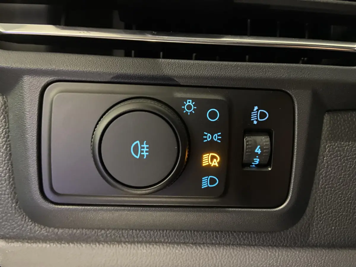 Limited H1, 340 L2 | NIEUW TE BESTELLEN! | KEYLESS ENTRY/START | LAADVLOER BESCHERMING | LED LAADRUIMTEVERLICHTING | ELEKTRISCH VERWARMBARE VOORRUIT |