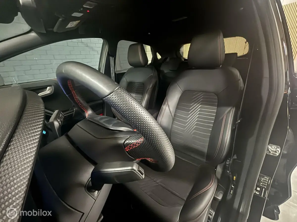 1.0 ECOBOOST HYBRID 155 PK ST-Line AUTOMAAT