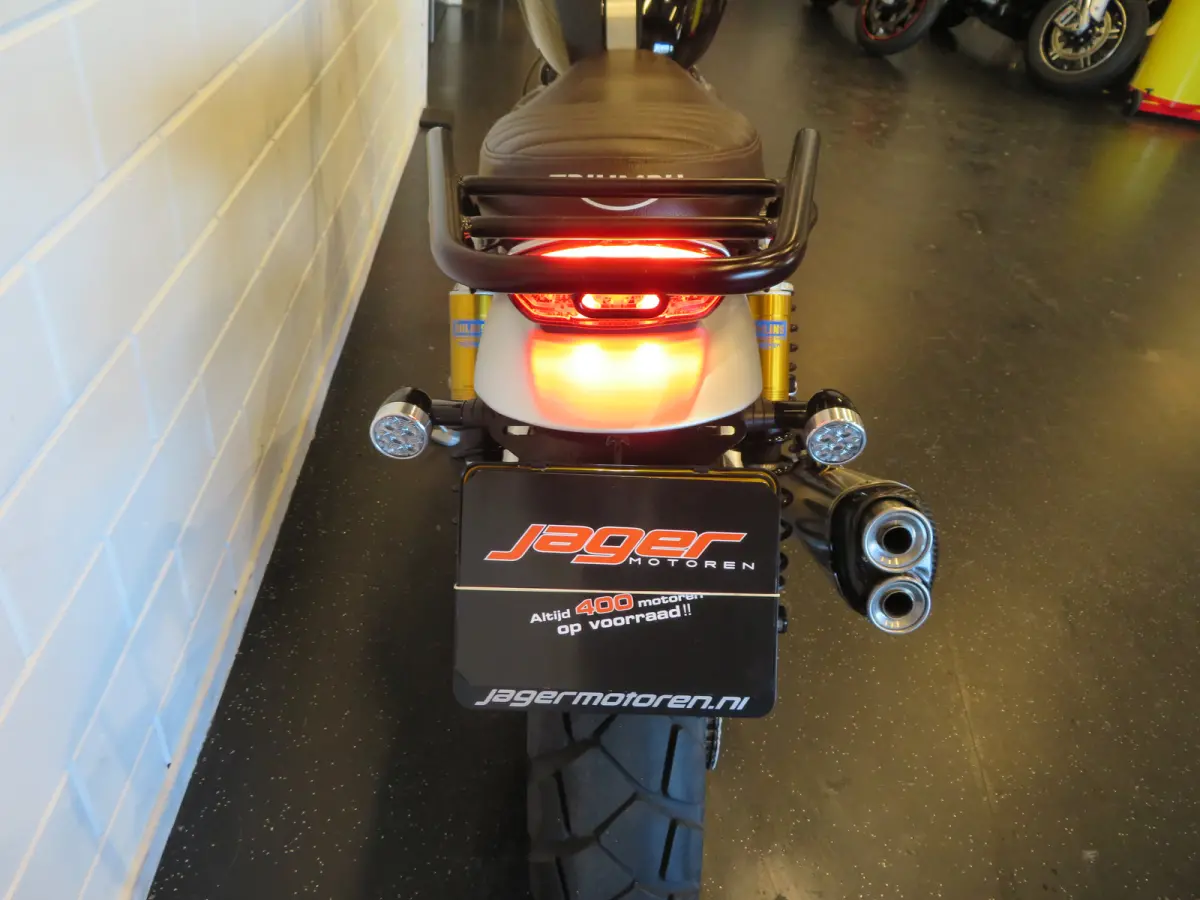 1200 XC ZARD NIEUWSTAAT!