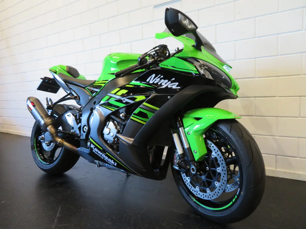 【a】 Kawasaki Ninja ZX-10R - Zakelijk en privé je auto leasen