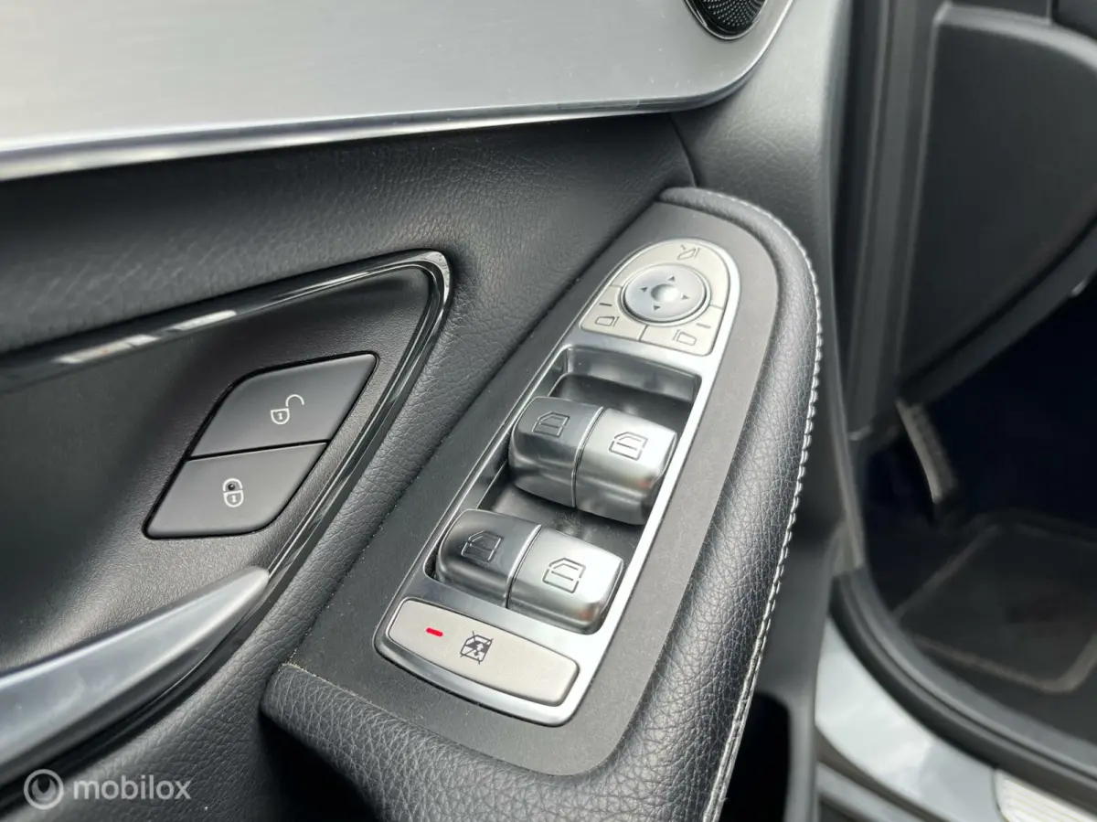 250 4MATIC Sport Edition, 4 Matic, trekhaak, dodehoekassist, Led