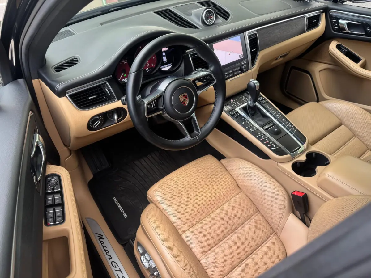 3.0 GTS Burmester ACC Pano Cognac L Chrono Vol geoptioneerd Onderhoudshistorie Distronic Flippers Stoelkoeling/verwa
