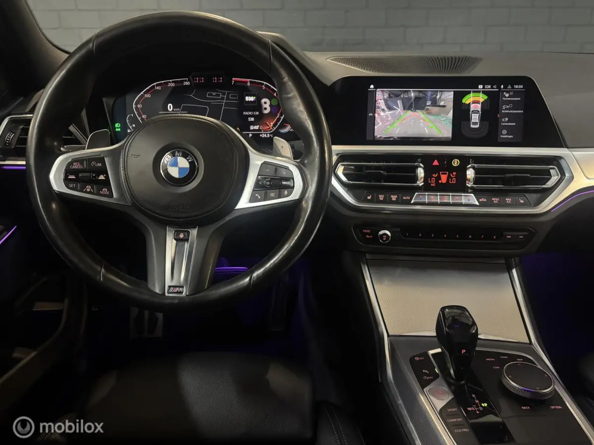 M 320i xDrive High Executive