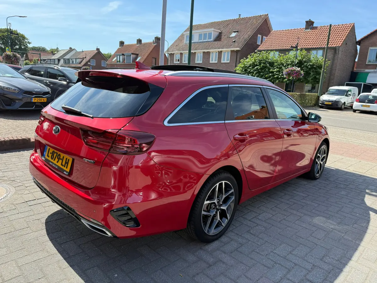 1.0 T-GDi GT-Line Edition, Panoramadak,Apple Carplay/Android,Navigatie