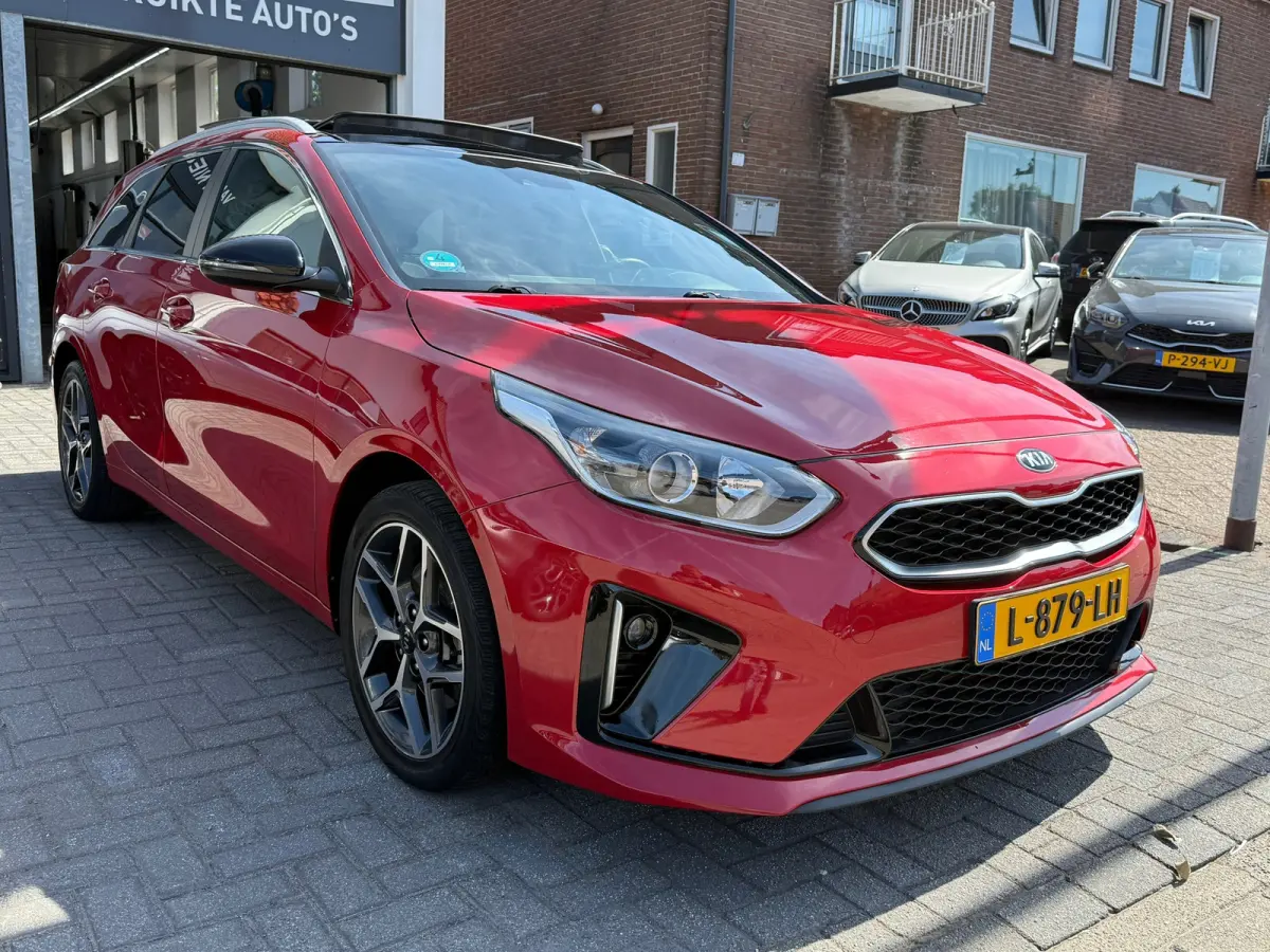 1.0 T-GDi GT-Line Edition, Panoramadak,Apple Carplay/Android,Navigatie
