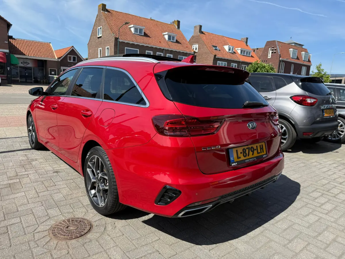 1.0 T-GDi GT-Line Edition, Panoramadak,Apple Carplay/Android,Navigatie