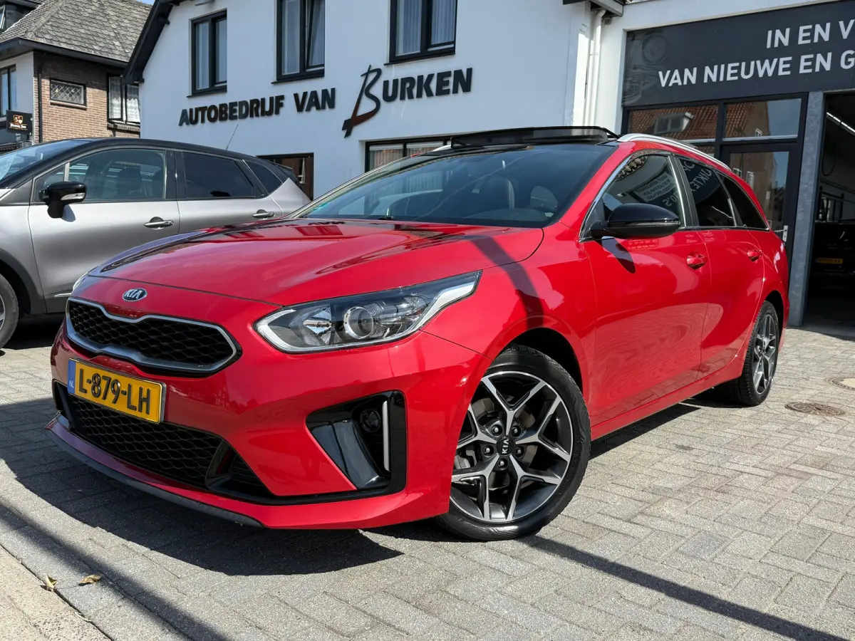 1.0 T-GDi GT-Line Edition, Panoramadak,Apple Carplay/Android,Navigatie