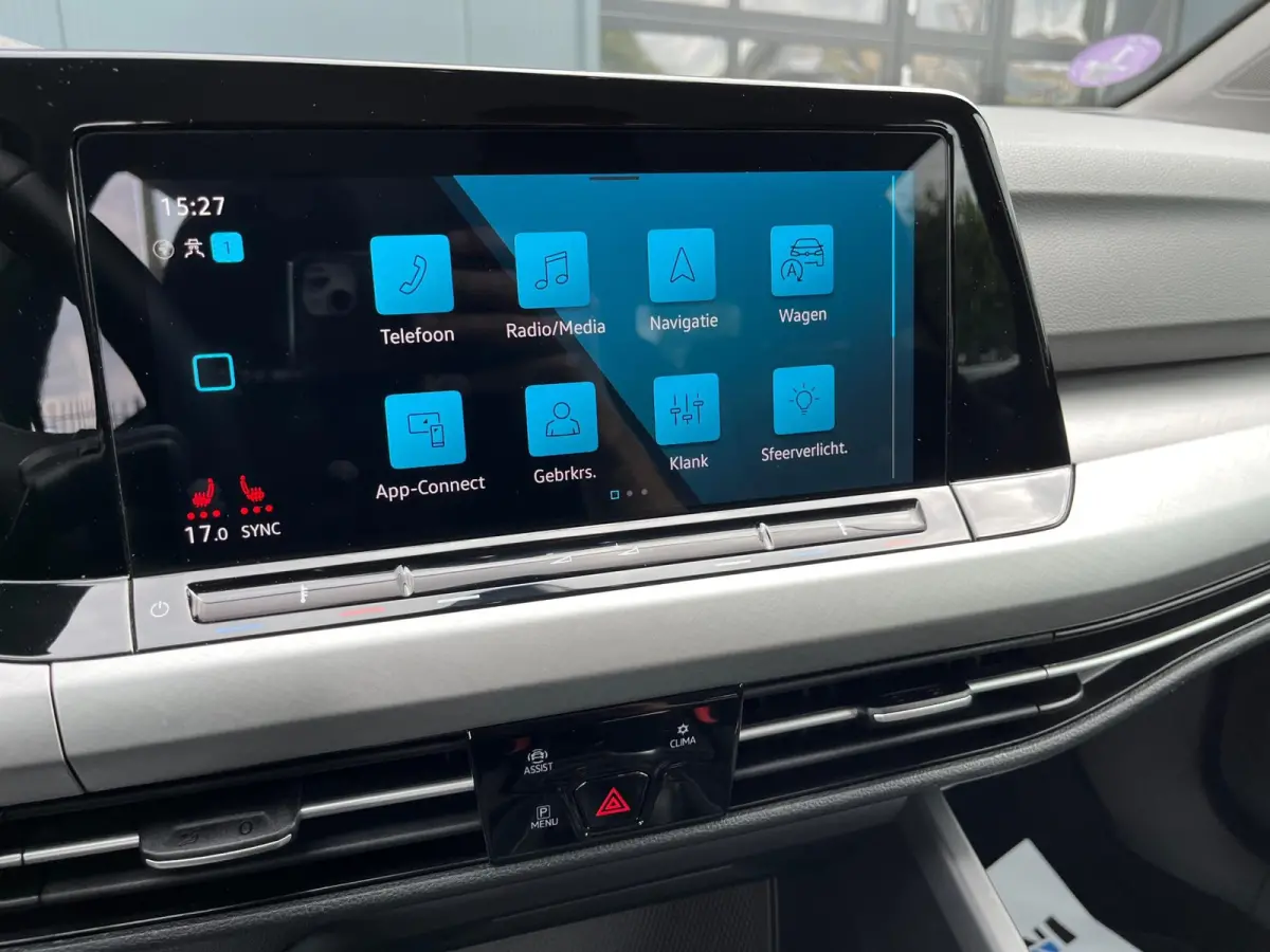 1.5 TSI Life Business NL.Auto/Alcantara-Sportstoelen/Camera/Carplay/4Cilinder/1Ste Eigenaar/Dealer Onderhouden