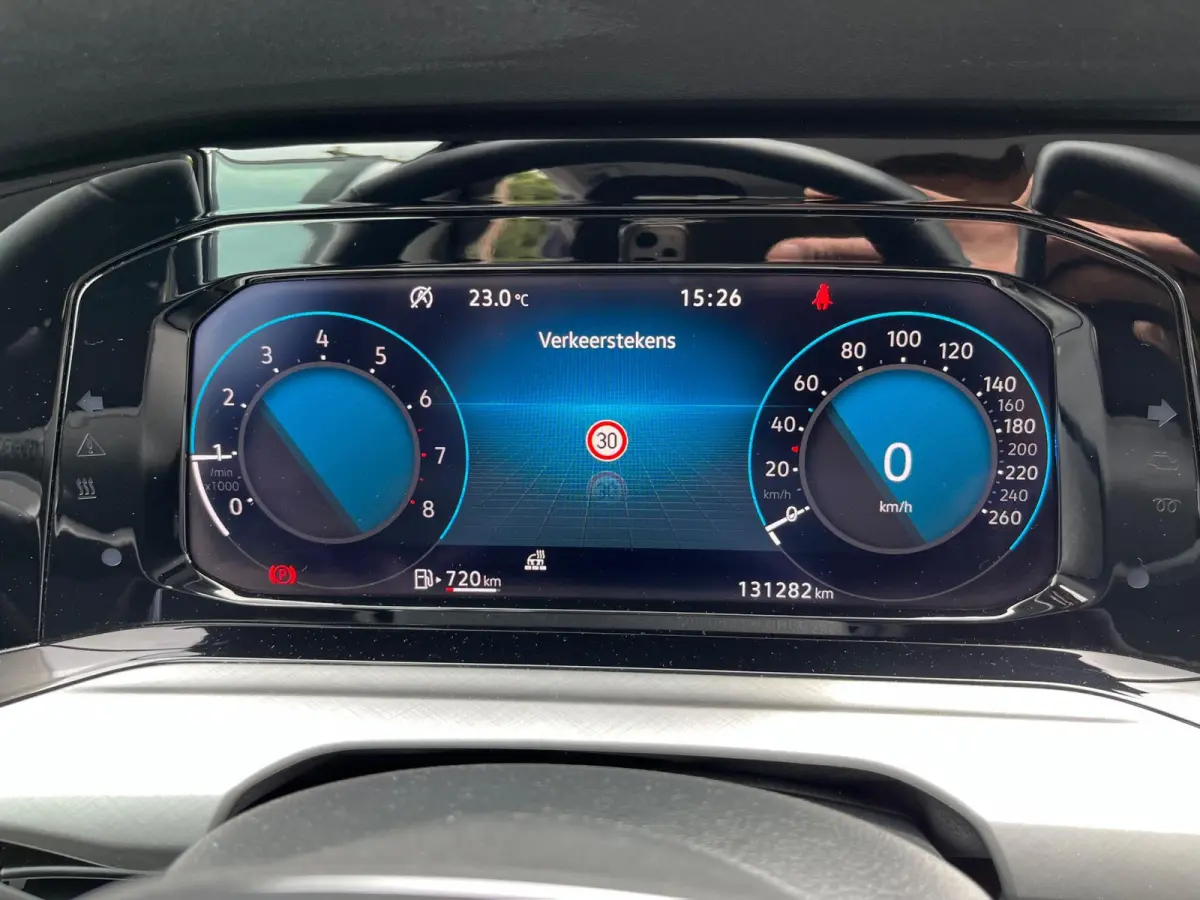 1.5 TSI Life Business NL.Auto/Alcantara-Sportstoelen/Camera/Carplay/4Cilinder/1Ste Eigenaar/Dealer Onderhouden