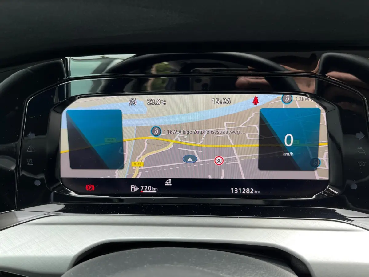 1.5 TSI Life Business NL.Auto/Alcantara-Sportstoelen/Camera/Carplay/4Cilinder/1Ste Eigenaar/Dealer Onderhouden