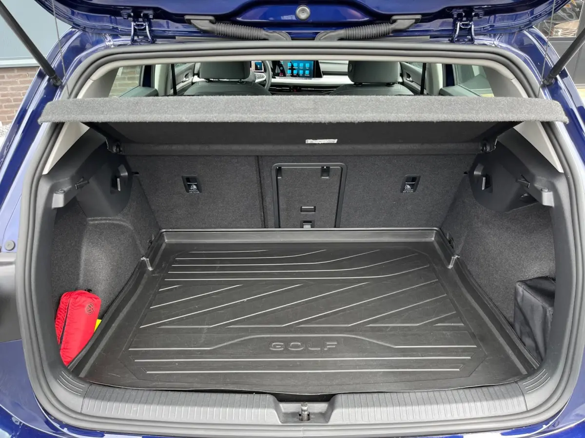 1.5 TSI Life Business NL.Auto/Alcantara-Sportstoelen/Camera/Carplay/4Cilinder/1Ste Eigenaar/Dealer Onderhouden