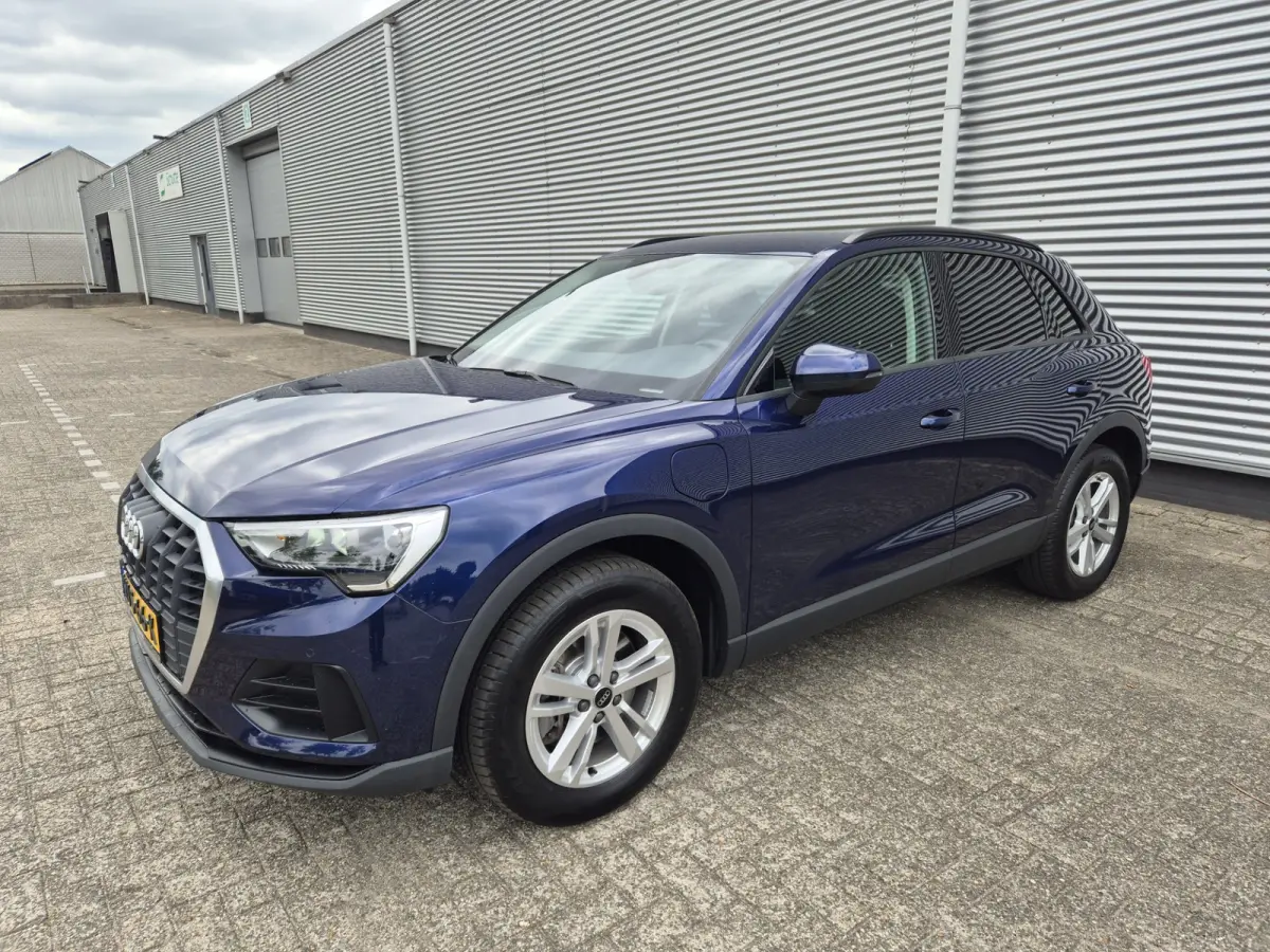 45 TFSI e Advanced edition ,Navigatie/carplay/android,parksensoren,achteruitrijcamera,elecstoelen+verwarming.