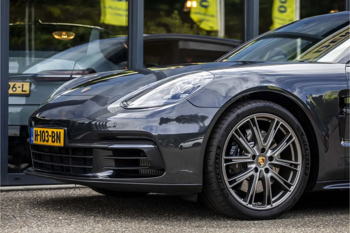 Sport Chrono 2.9 4 E-Hybrid