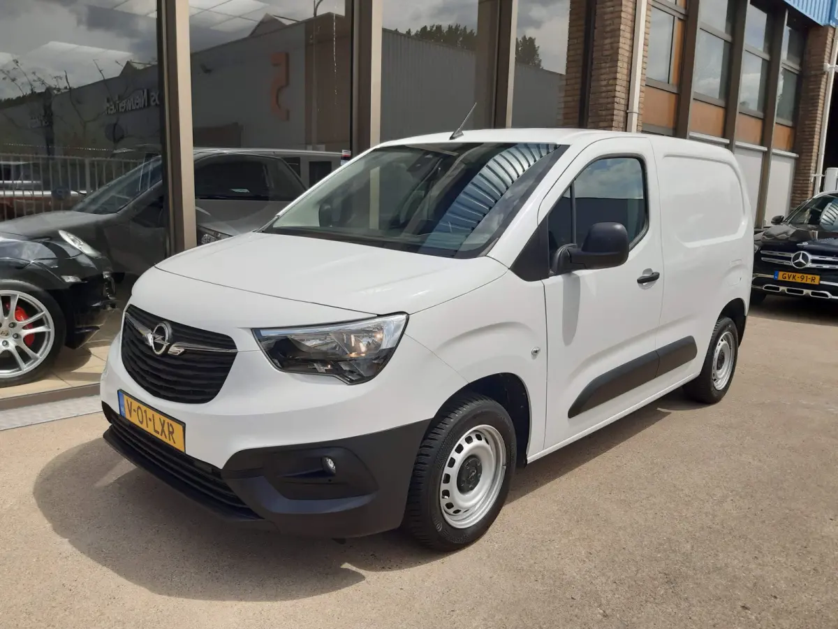 102Pk Airco Cruisecontrol Achteruitrijcamera 35925 KM !