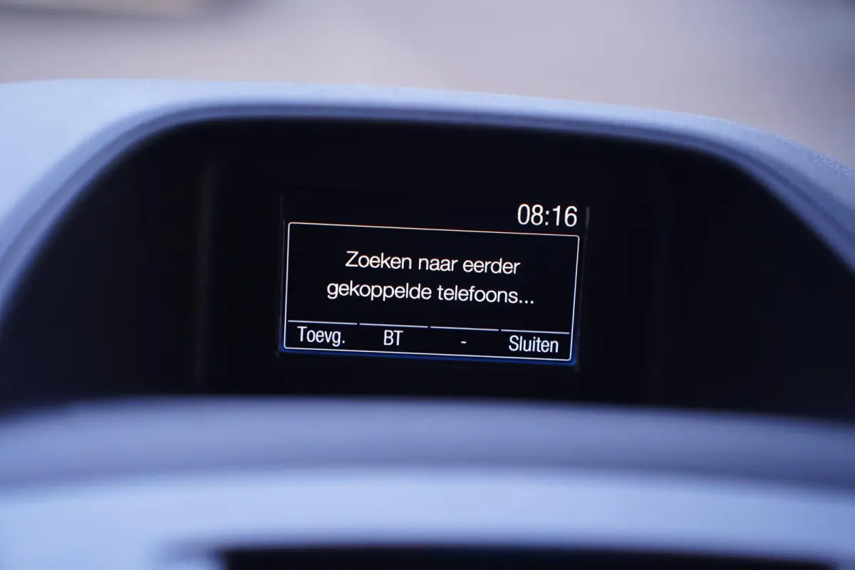2.0 TDCI 130 pk L2H2 Dubbel Cabine 6p Airco Cruise Control, PDC V+A, Hoog Dak
