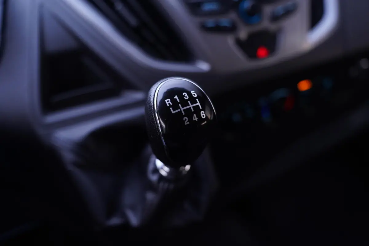 2.0 TDCI 130 pk L2H2 Dubbel Cabine 6p Airco Cruise Control, PDC V+A, Hoog Dak