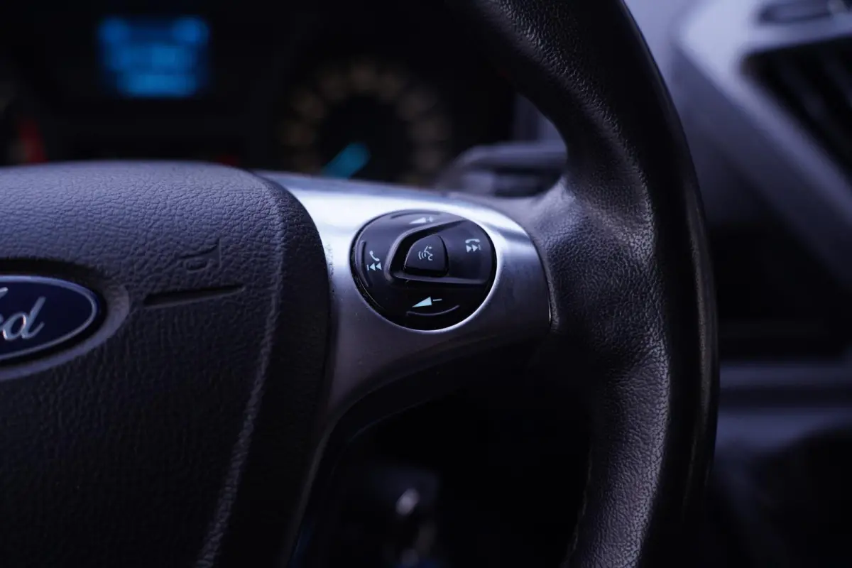 2.0 TDCI 130 pk L2H2 Dubbel Cabine 6p Airco Cruise Control, PDC V+A, Hoog Dak