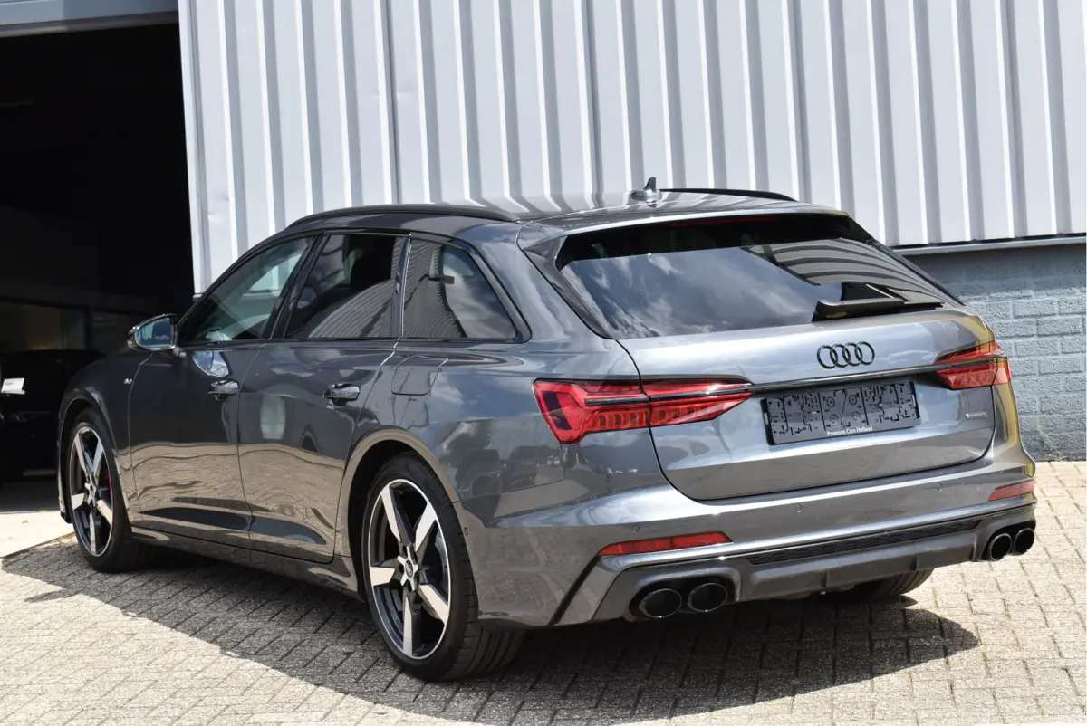 55 TFSI e Quattro 367 Pk S-Line Competition Navi Matrix Trekhaak 20 Inch