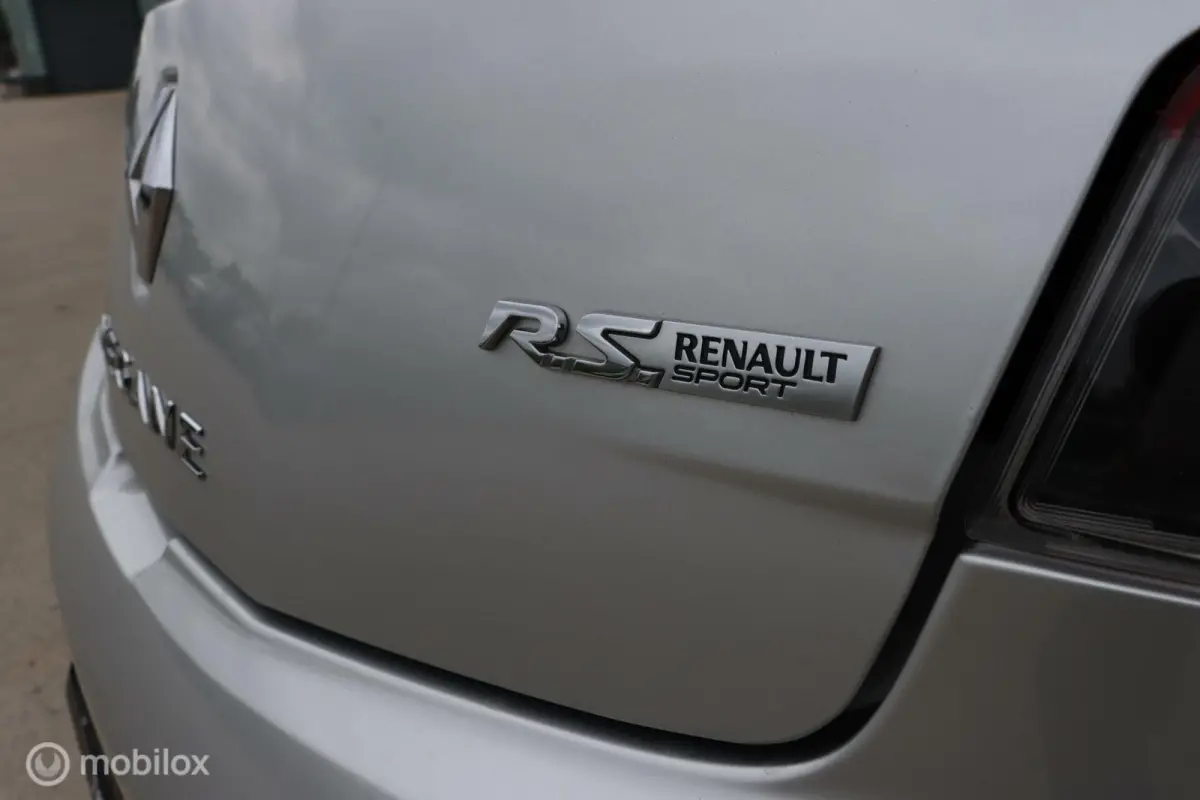 2.0 Turbo Renault Sport 275