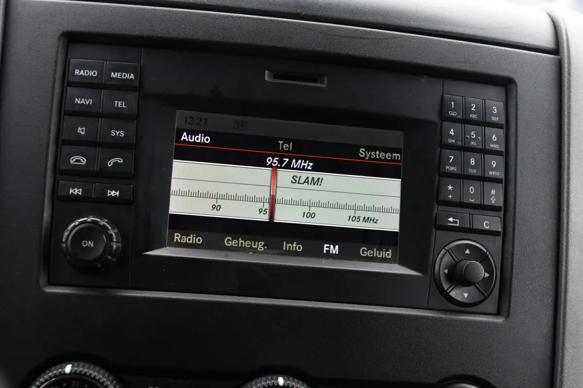 516 2.2 CDI 366 Edition Camera, Cruise, 3500KG Trekhaak, Multimedia, 164PK, Automaat, Uniek!