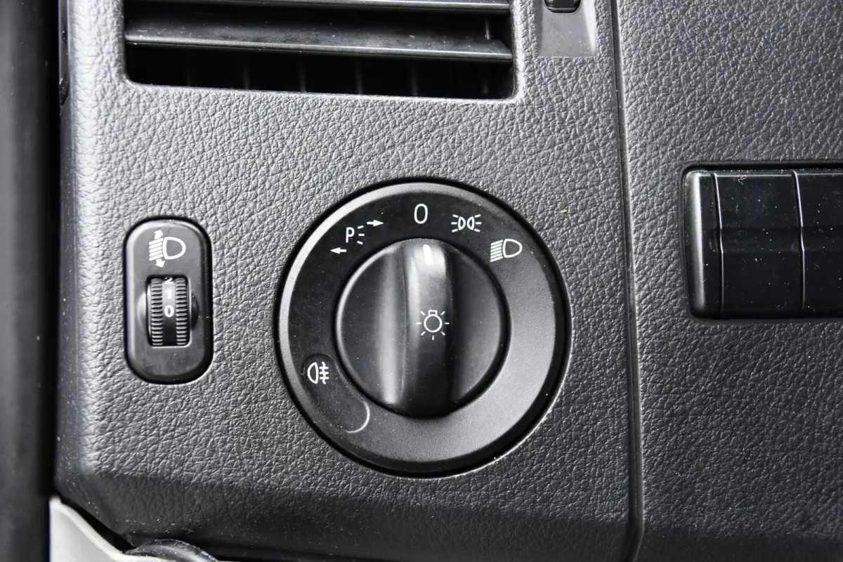 516 2.2 CDI 366 Edition Camera, Cruise, 3500KG Trekhaak, Multimedia, 164PK, Automaat, Uniek!