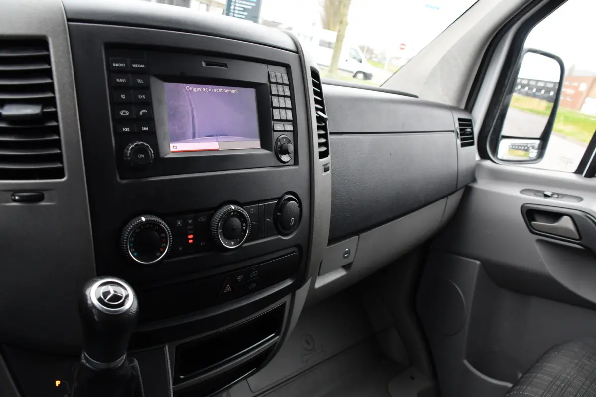 516 2.2 CDI 366 Edition Camera, Cruise, 3500KG Trekhaak, Multimedia, 164PK, Automaat, Uniek!