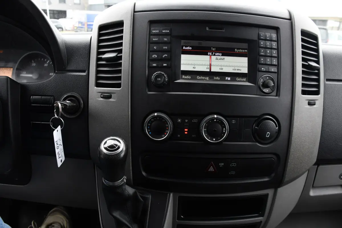 516 2.2 CDI 366 Edition Camera, Cruise, 3500KG Trekhaak, Multimedia, 164PK, Automaat, Uniek!