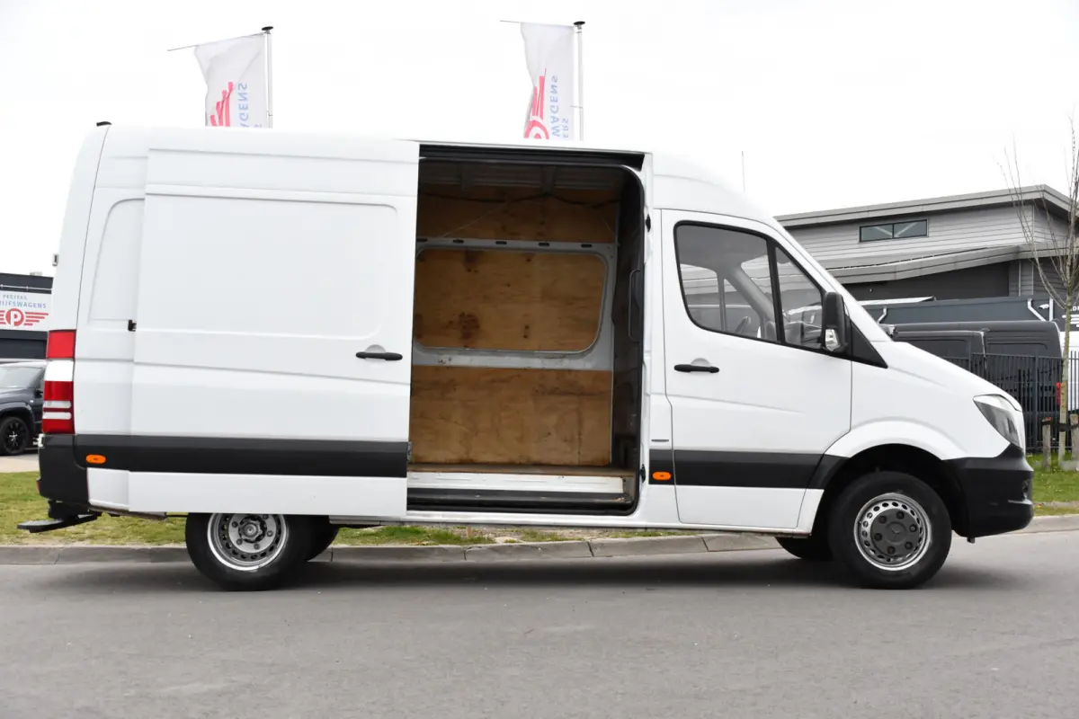 516 2.2 CDI 366 Edition Camera, Cruise, 3500KG Trekhaak, Multimedia, 164PK, Automaat, Uniek!