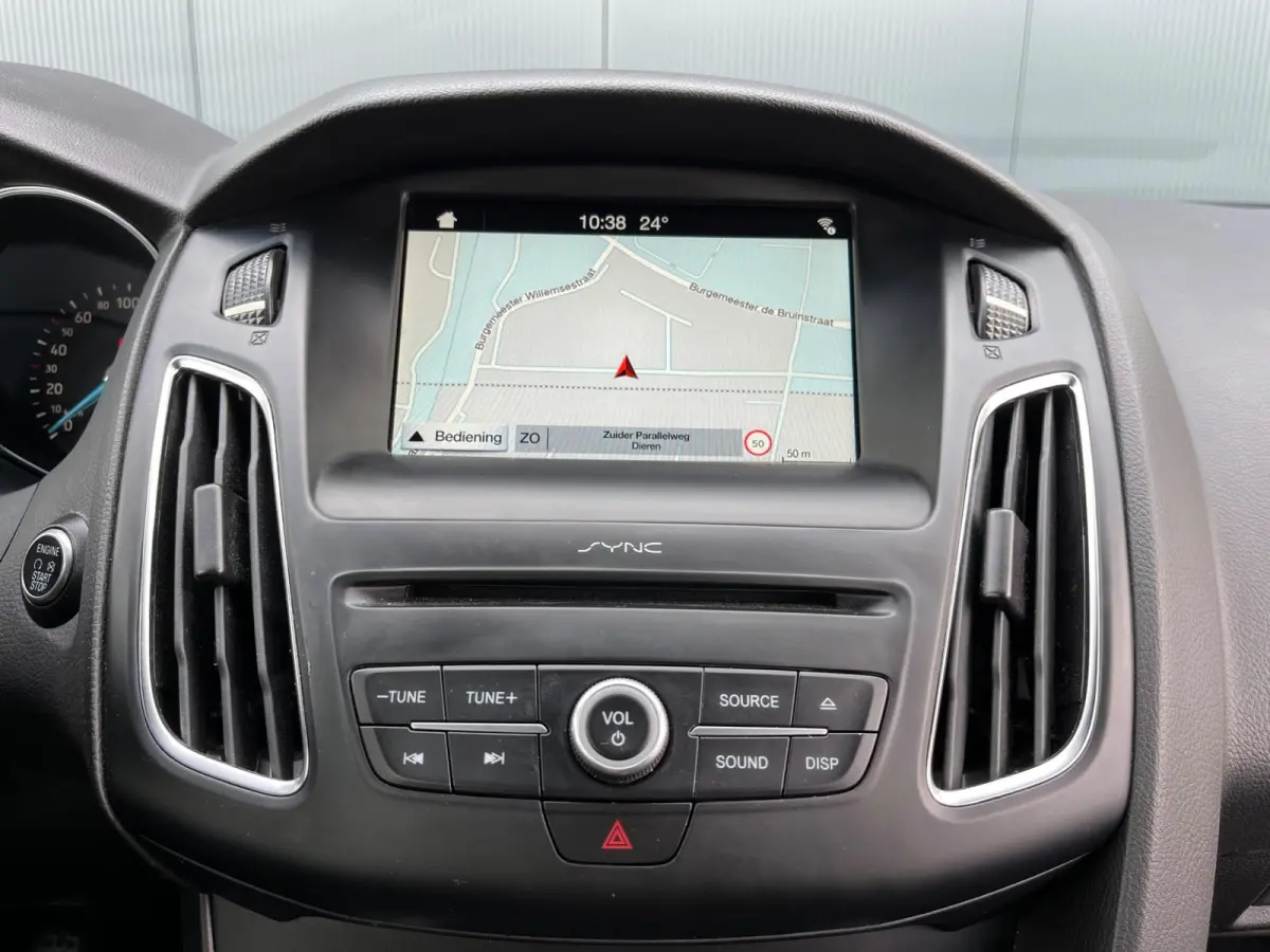 1.0 ST-Line NL.Auto/125Pk/Sync Navigatie/Privacy Glass/1Ste Eigenaar/Dealer Onderhouden