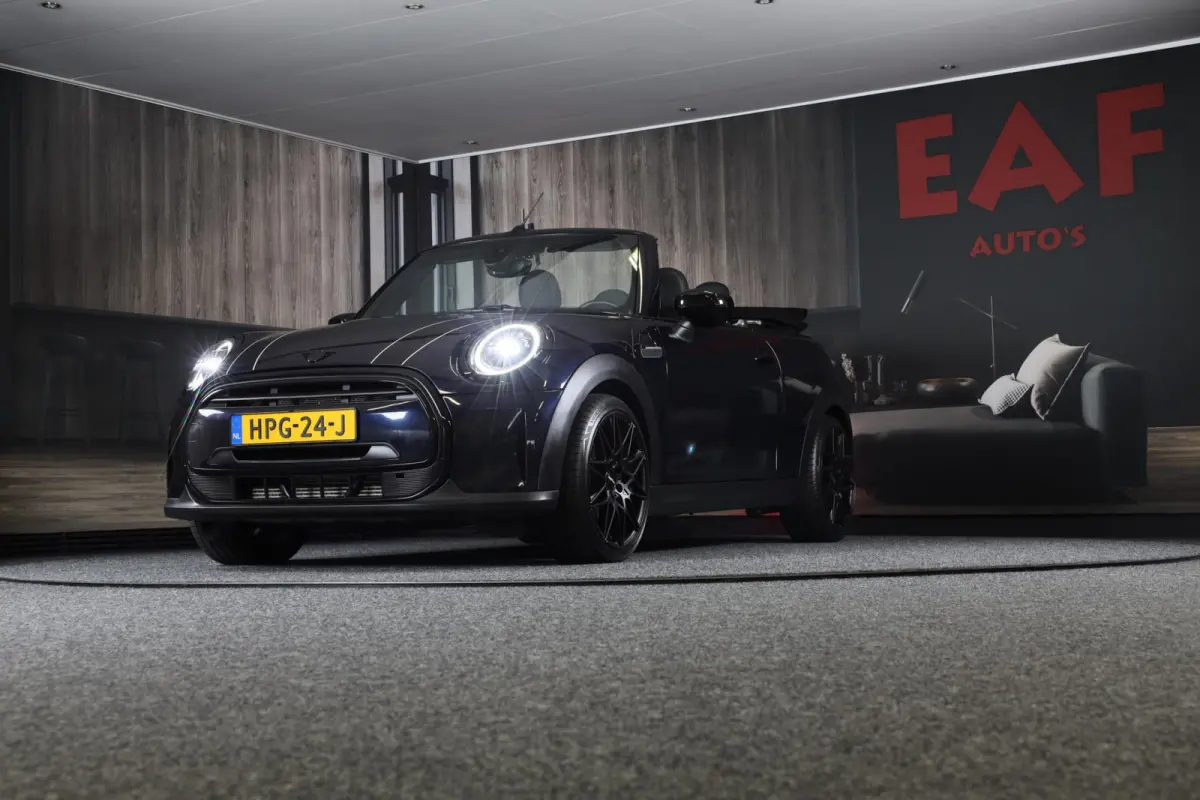 Mini 1.5 / AUT / Navi / 136 Pk / Cruise Control / Leder / Ecc / Elek Pakket / Led / Pdc / 18 Inch