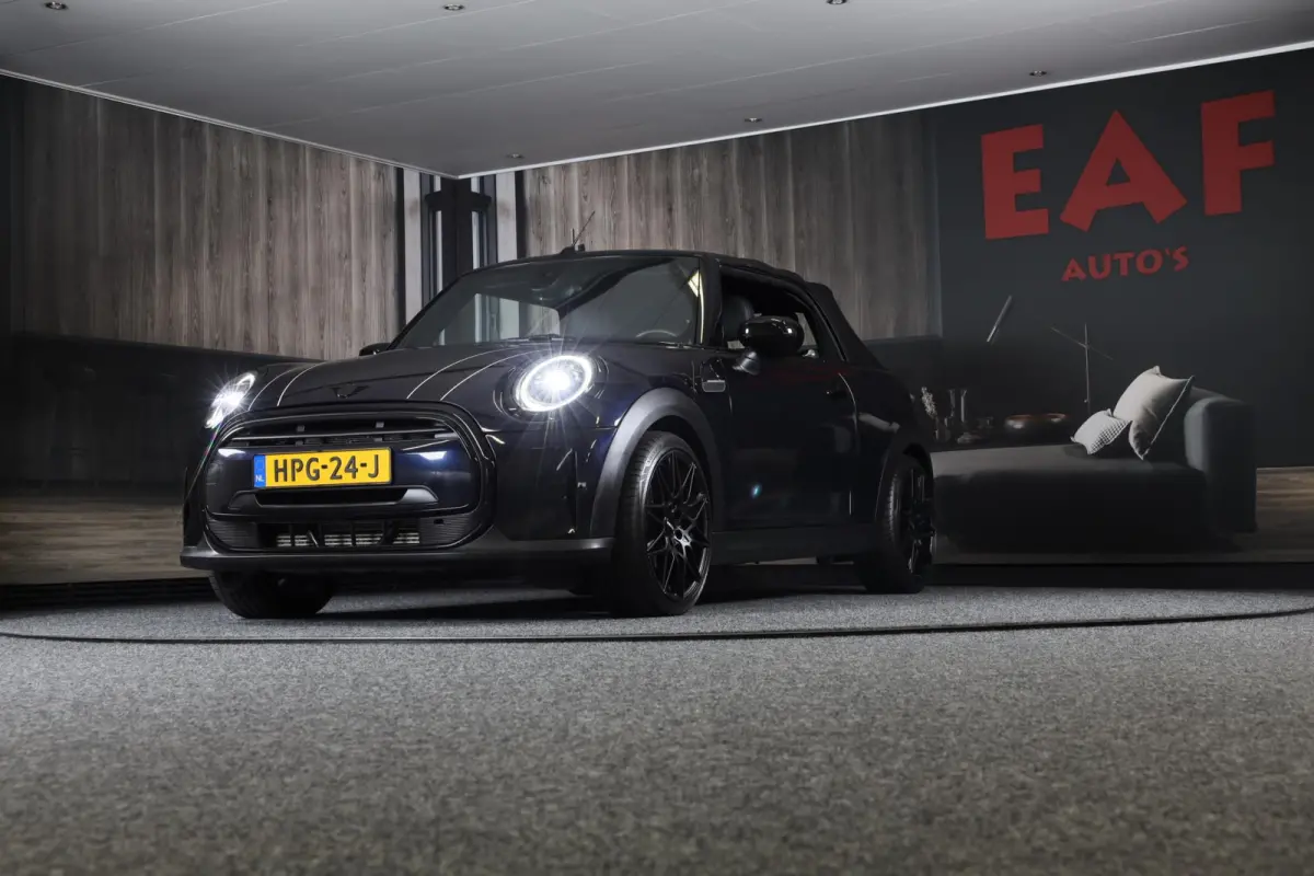 Mini 1.5 / AUT / Navi / 136 Pk / Cruise Control / Leder / Ecc / Elek Pakket / Led / Pdc / 18 Inch